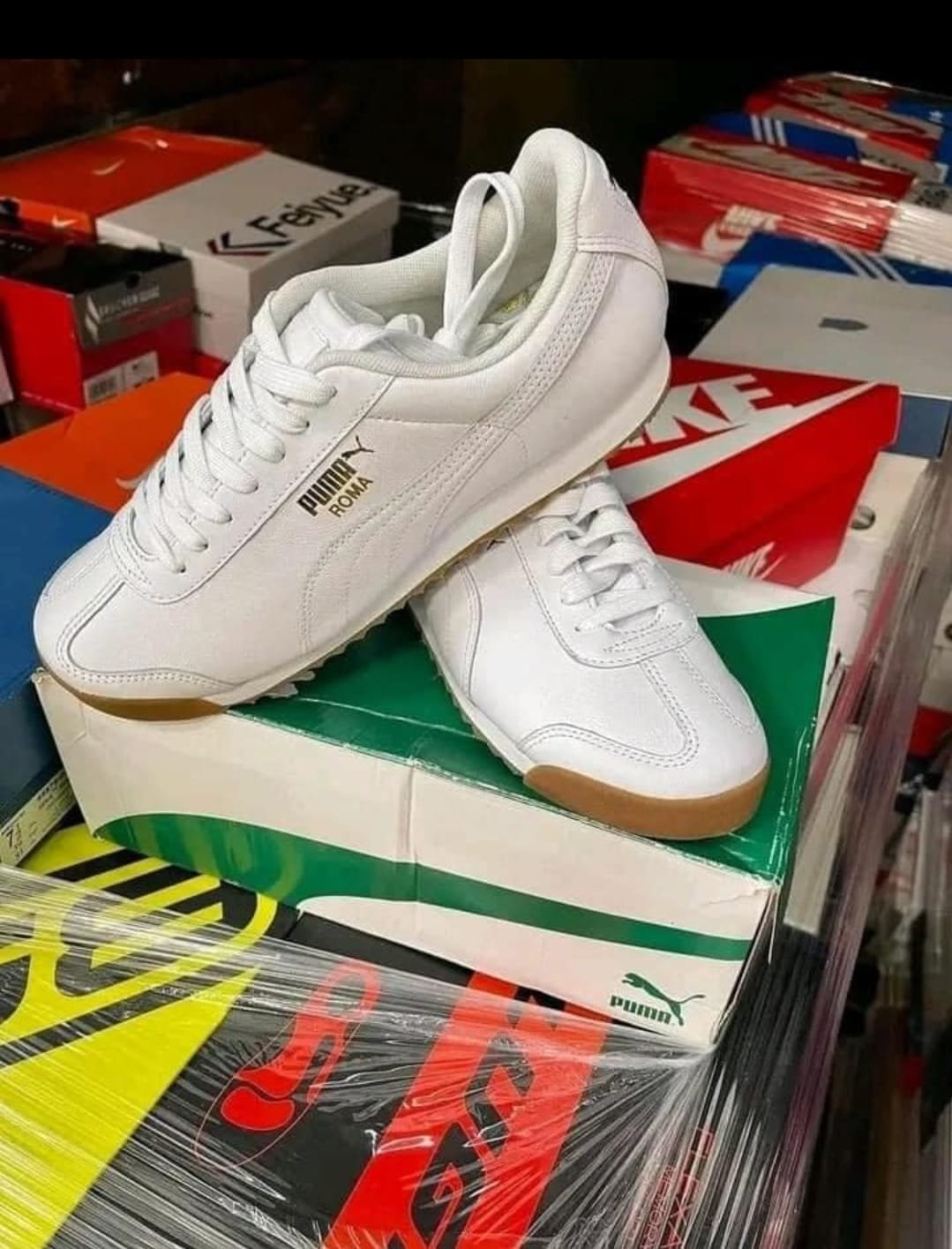 pallets of puma and nike sneakers pallets of puma and nike sneakers